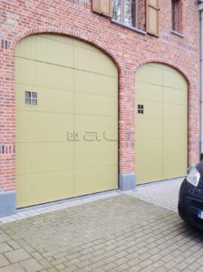 Verticaal gelijnde panelen