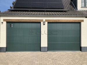 Verticaal gelijnd paneel